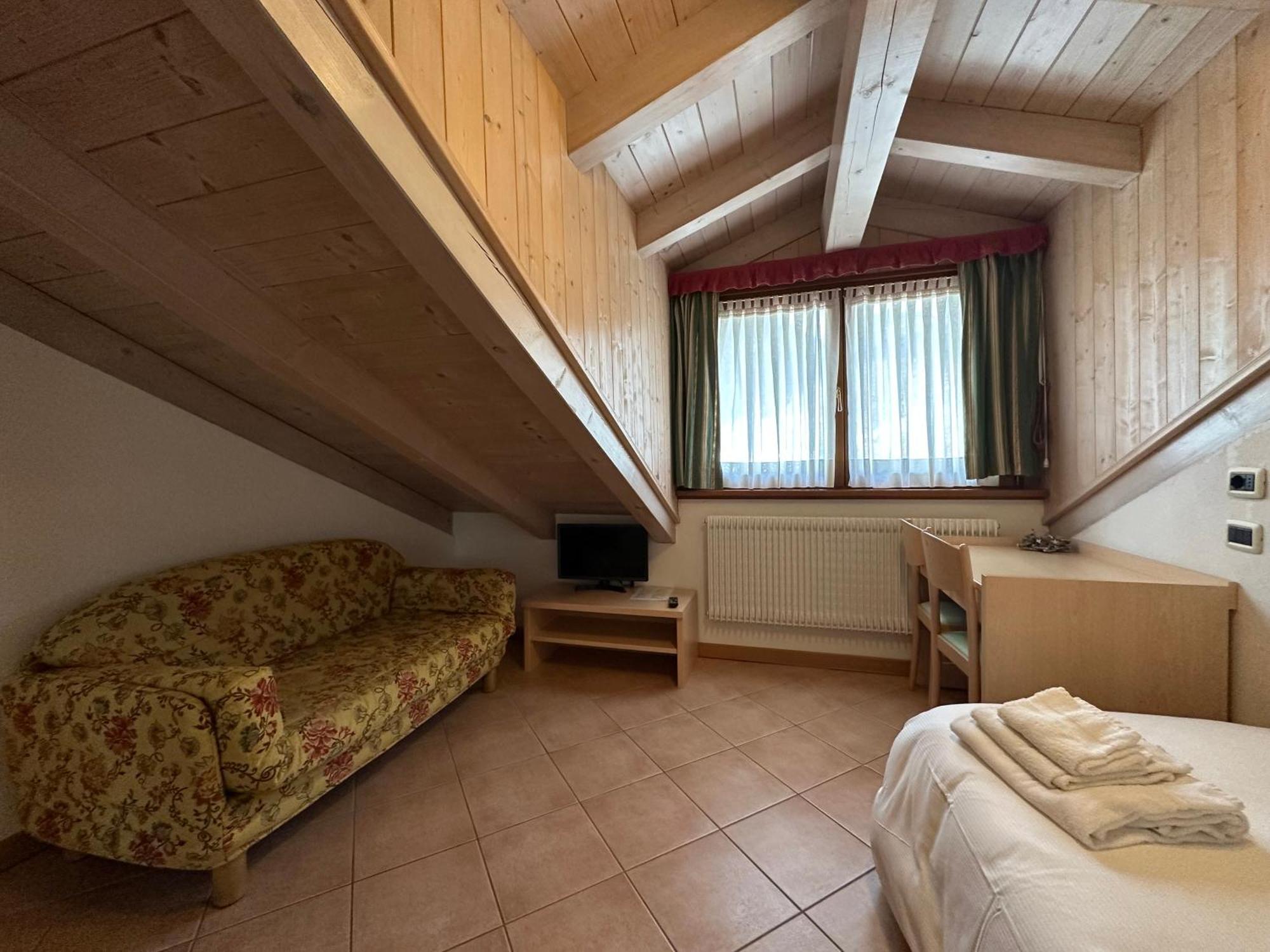 Hotel Garni Maffei Pinzolo Exterior foto